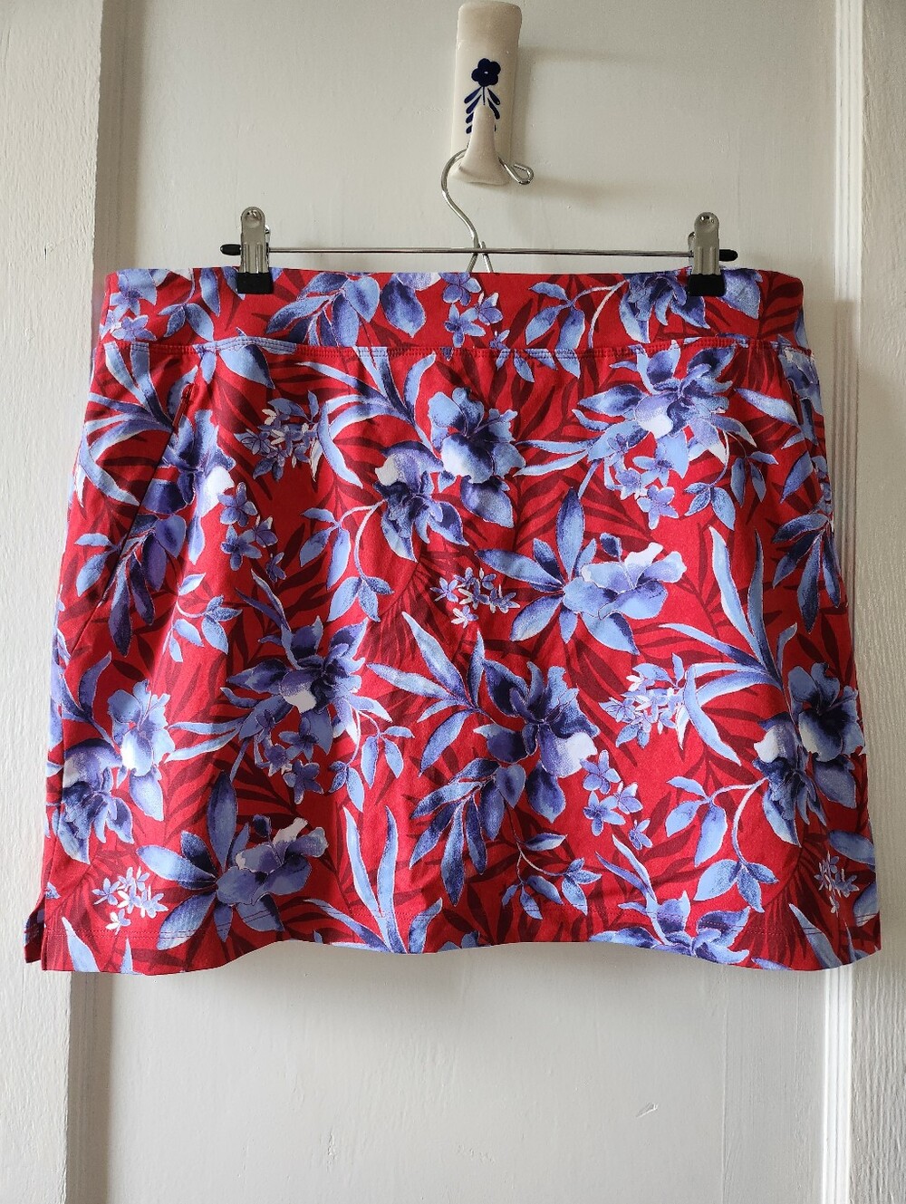 Tommy Bahama IslandZone Red Blue Tropical Floral Skort